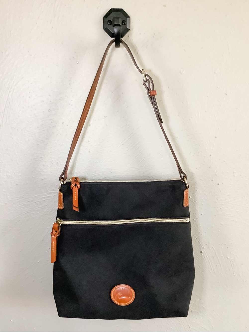 NWOT Black Dooney & Bourke Nylon Crossbody Shoulder Bag